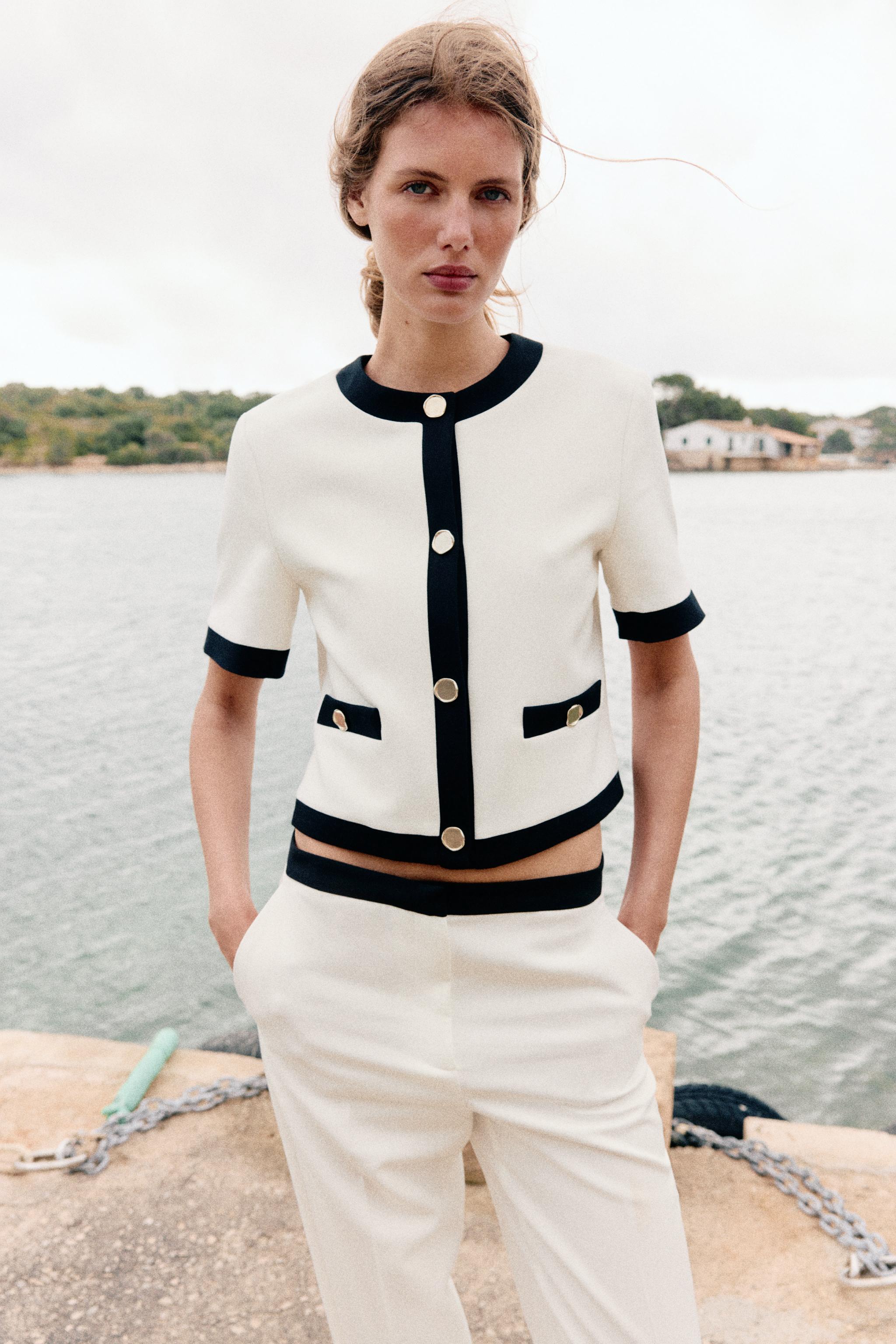 SHORT SLEEVE BLAZER WITH CONTRASTING PIPING